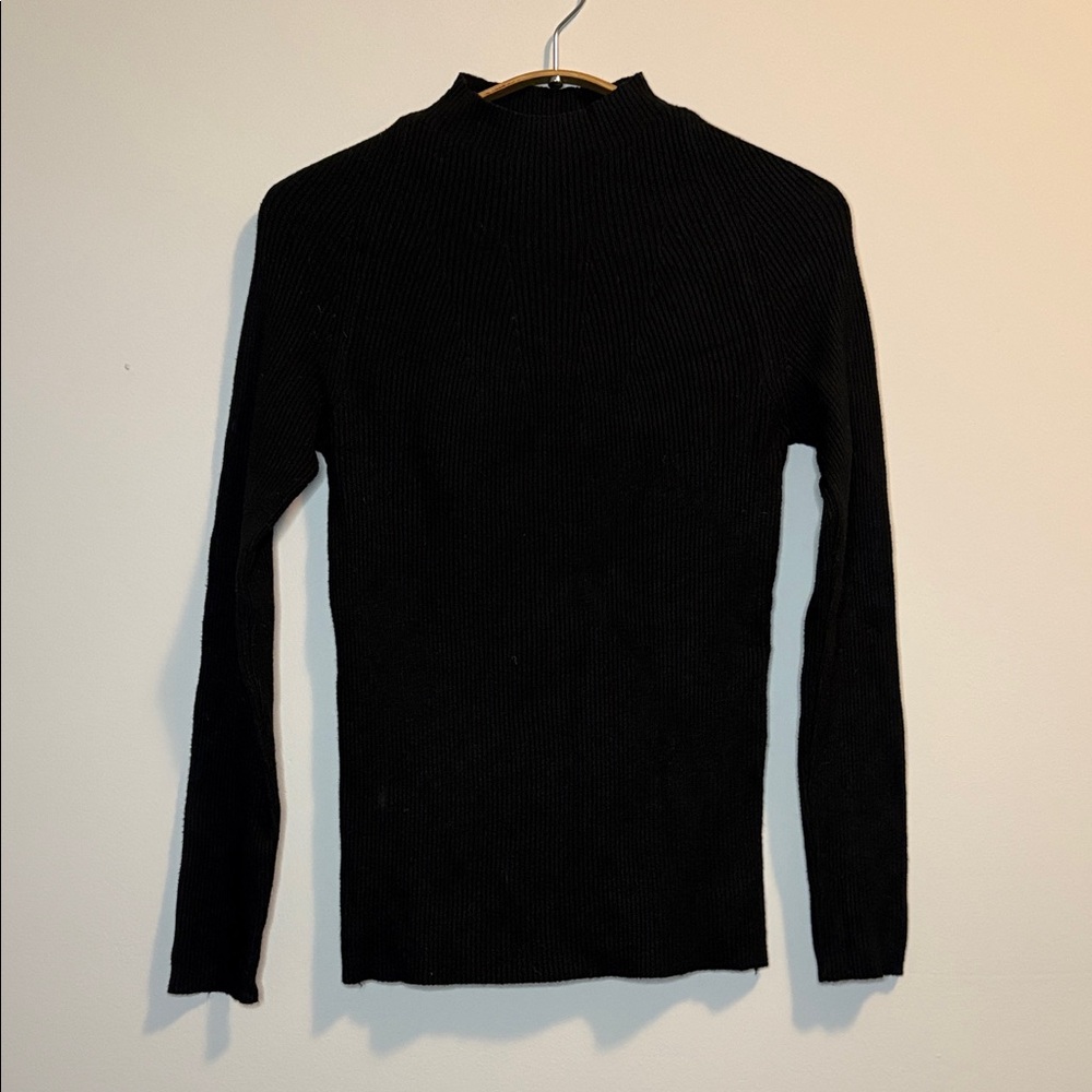 100% Wool Black Ribbed Mockneck Knit Top